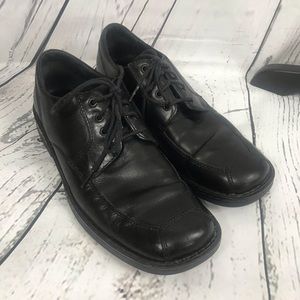 BORN Lace Tie Oxford Leather shoe
